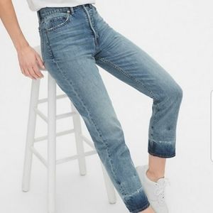 GAP Sky High Cheeky Straight Jeans